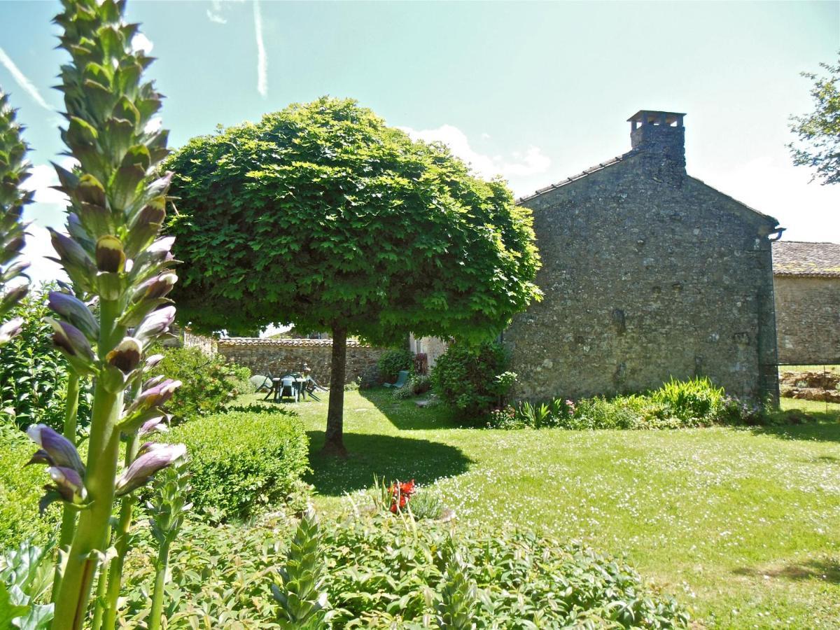 Hauts De Sentelines Sejour Authentique En Pleine Nature Gavaudun エクステリア 写真